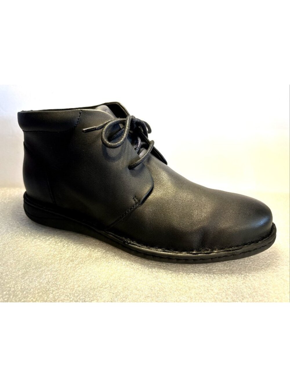 Born Men's Thomson Chukka Boot Size 11 M Black Leather Boots BM0019403  VCJH25